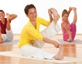 Yoga: Gratis: Yoga Probestunde: jeden Mittwoch 20 h. Mit einfachen Yogastellungen und Tiefenentspannung. - Sivananda Yoga Vedanta Zentrum München