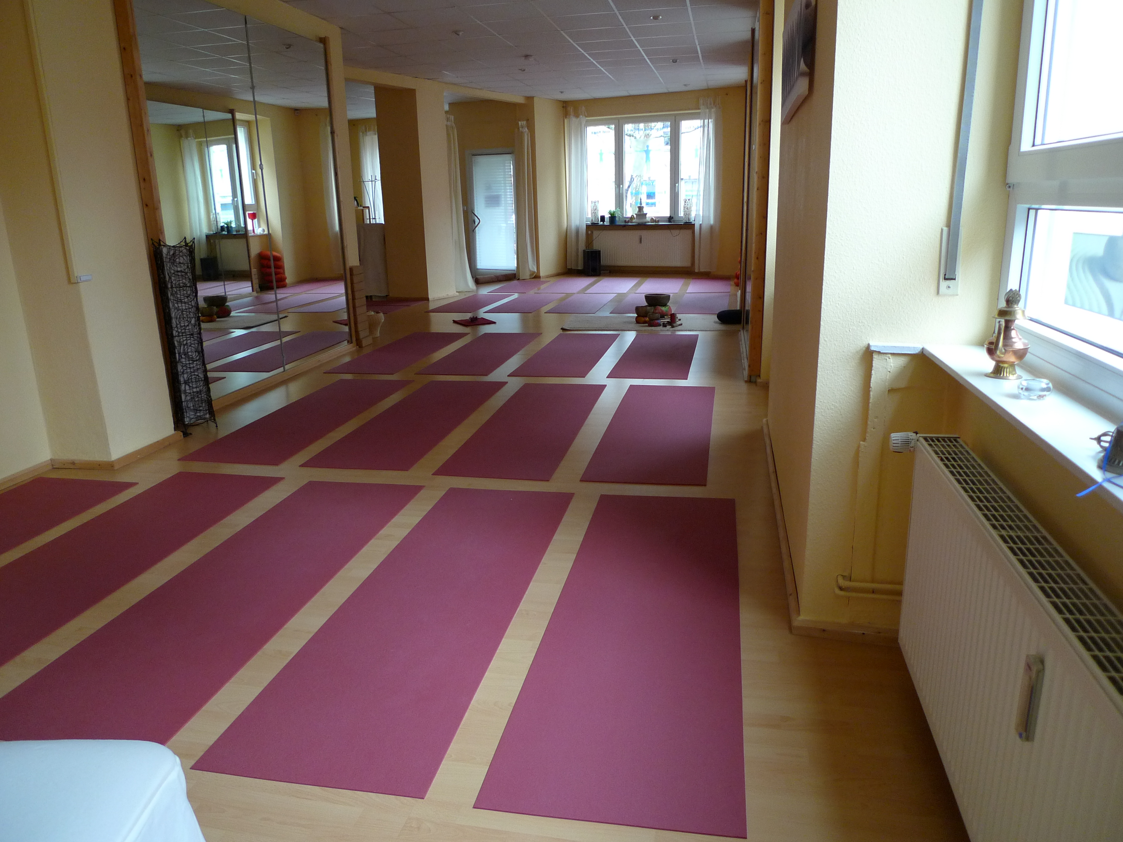 Yoga course - Yogastil: Sivananda Yoga - Übungsraum - Yoga und Ergotherapie Centrum Cafuk