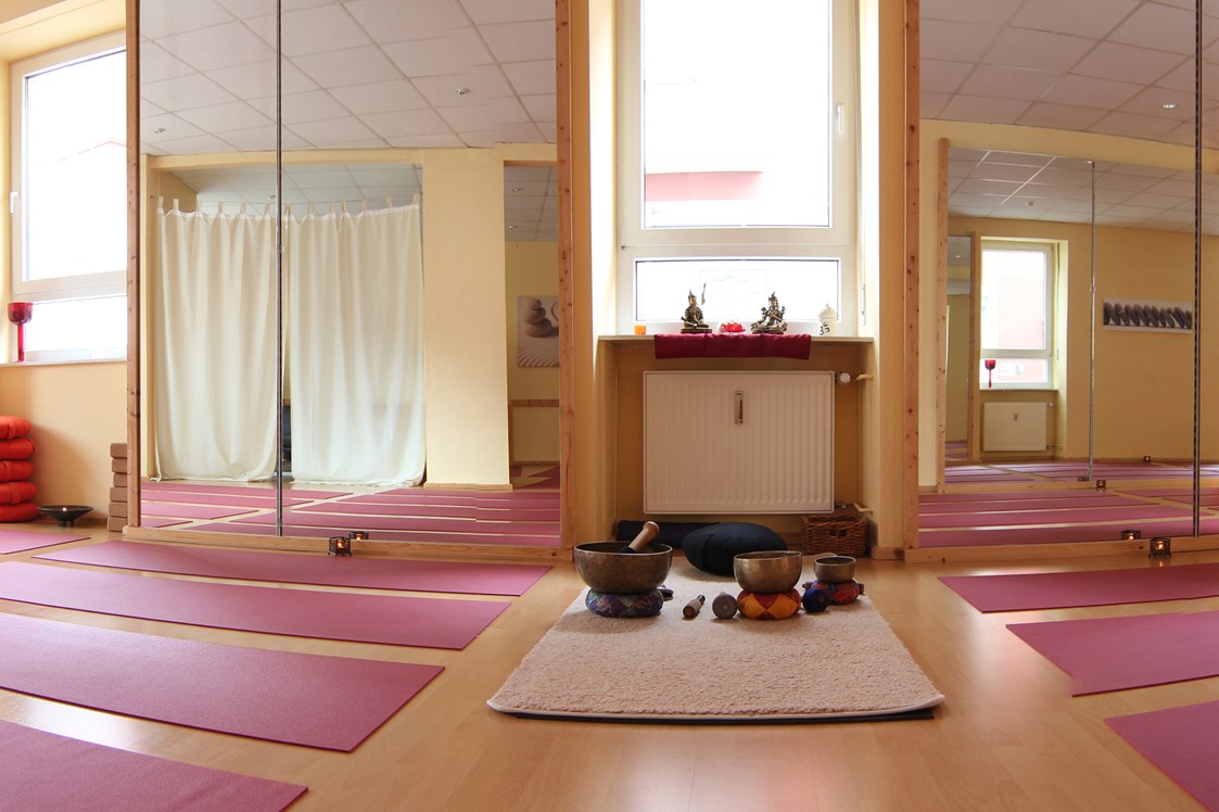 Yoga: Panorama Übungsraum - Yoga und Ergotherapie Centrum Cafuk
