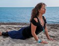 Yoga: Vasanti Christine Heyer