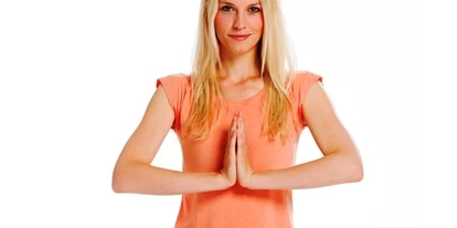 Yogakurs - vorhandenes Yogazubehör: Decken - Meditationskursleiter-Ausbildung Kompakt Teil 1+2 im Yoga Retreat