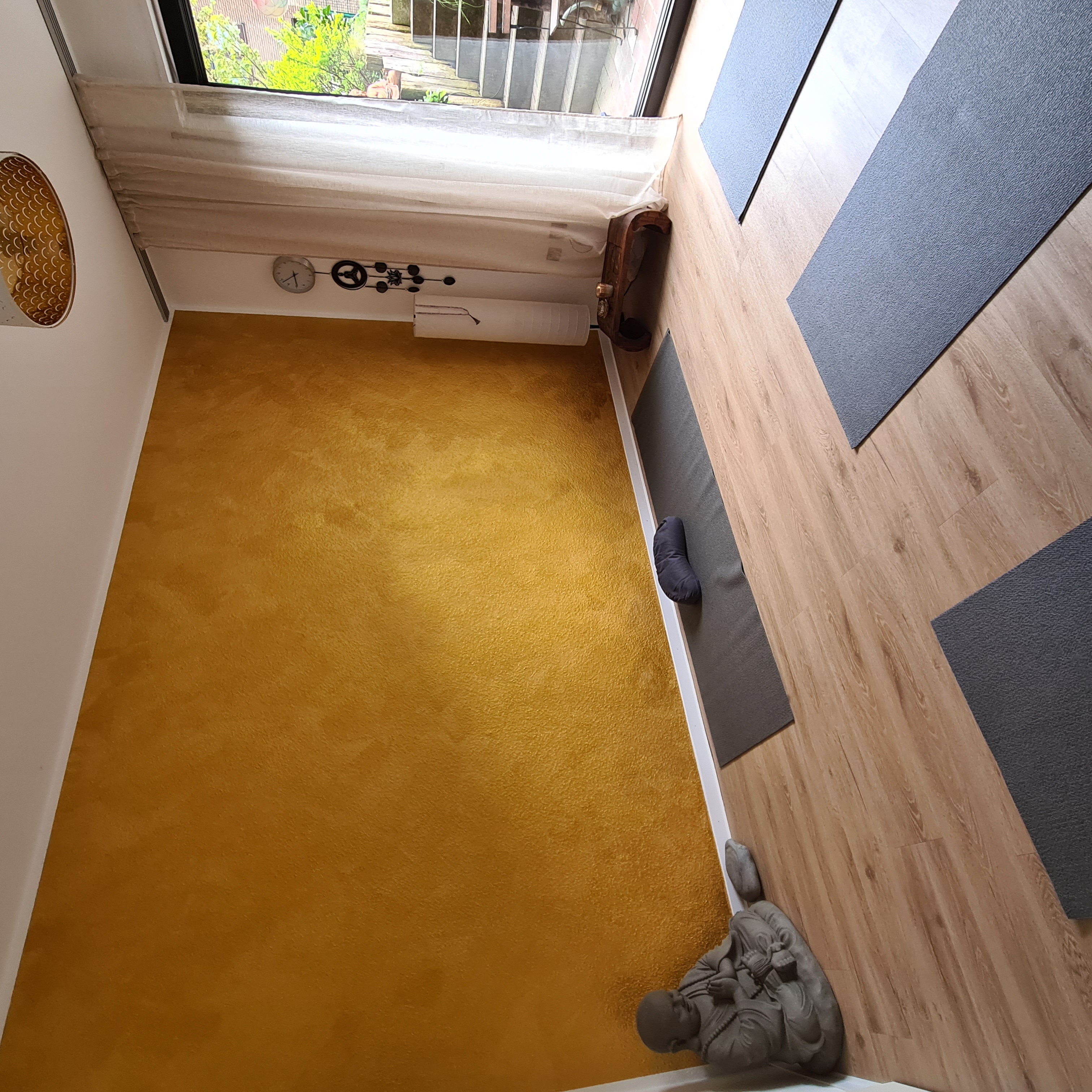 Yogakurs - Kurssprache: Deutsch - Holzwickede - Yoga
Schwerpunkt "Yogatherapie"

Terminvereinbarung auf Anfrage

"Mein Yogaraum"
Felheuerstraße 54
44319 Dortmund Kurl



 - Carola May - " YOGI IN THE HOUSE", zertifizierte Yogalehrerin, Meditationslehrerin