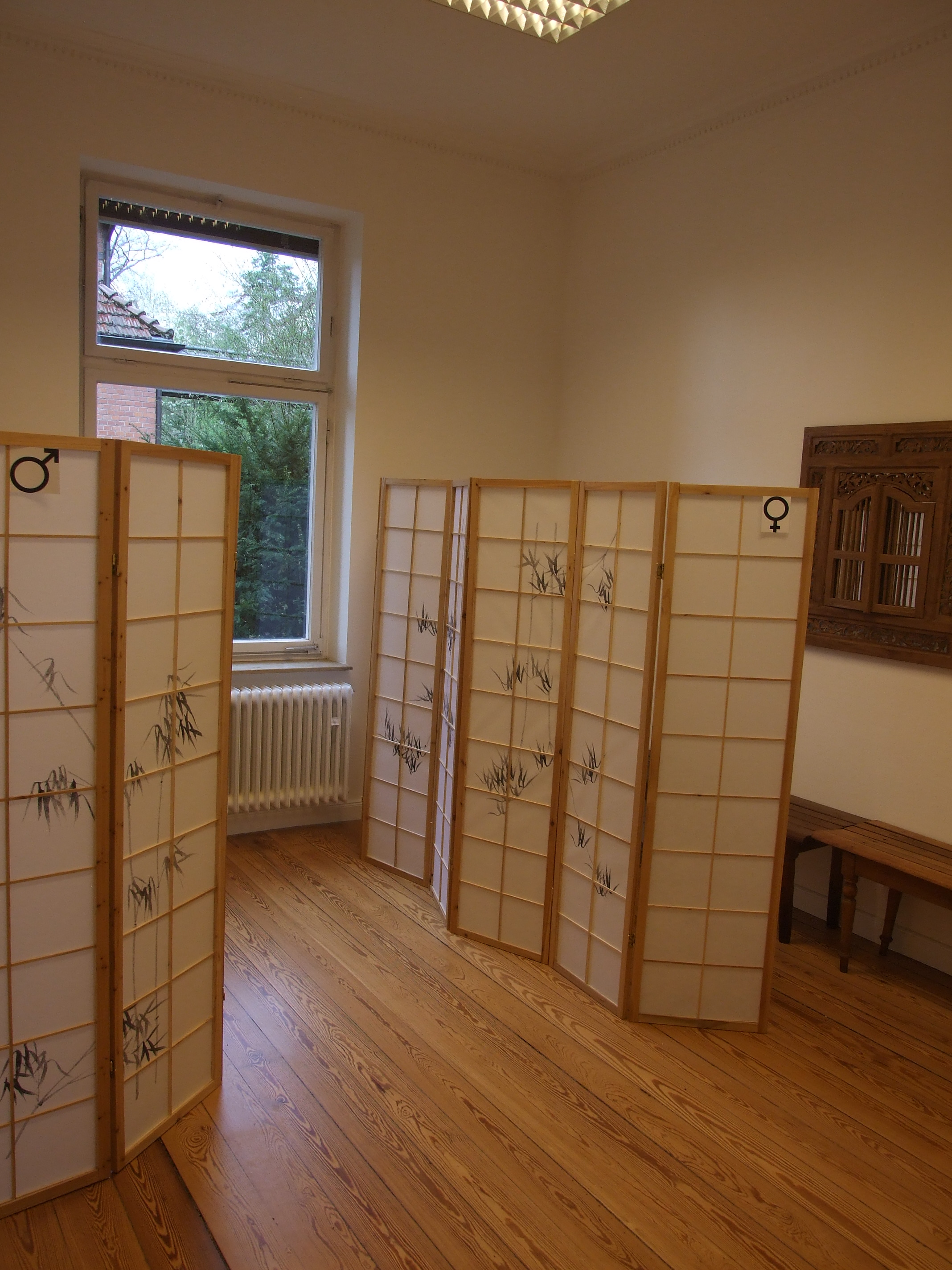 Yogakurs - Ammerbuch - Hier kann man sich entspannt umziehen. - yogaRaum Tübingen