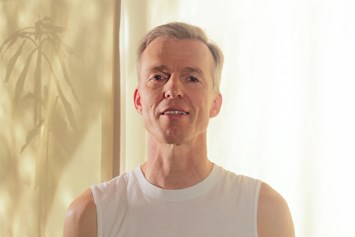 Yoga: Leiter des Sampoorna Yoga Zentrums Oldenburg - Sampoorna Yoga Zentrum Oldenburg