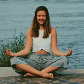 Yoga: Romina Fricke Yoga