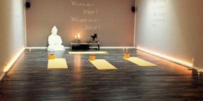 Yoga course - Wiefelstede - https://scontent.xx.fbcdn.net/hphotos-xlf1/v/t1.0-9/s720x720/11412335_411840779004057_3631201313454846728_n.jpg?oh=bc9ffcd9c00c26c9d4fe87f246cc86bb&oe=575496F8 - Home of Yoga Rastede