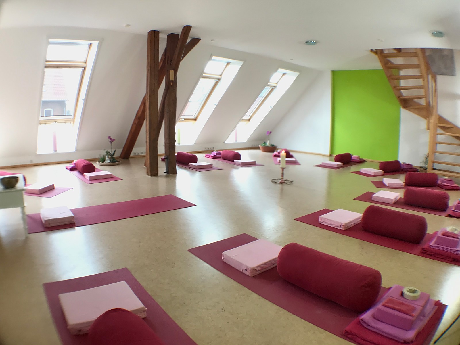Clase de yoga - Springe - YogaZeit Wennigsen