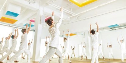 Yoga course - Mainz-Kastel - https://scontent.xx.fbcdn.net/hphotos-xfa1/t31.0-8/s720x720/740548_143668639121745_298571241_o.jpg - Base-Yogalounge