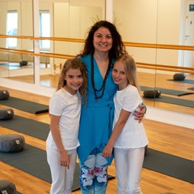 Yoga: Sandrine / Kursleiterin - Together Yoga & Zumba Studio