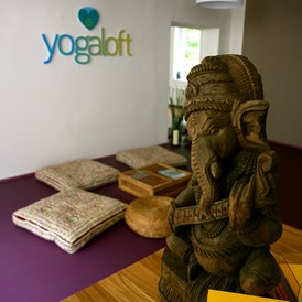 Yoga: Lounge - Yogaloft Düsseldorf Friedrichstadt