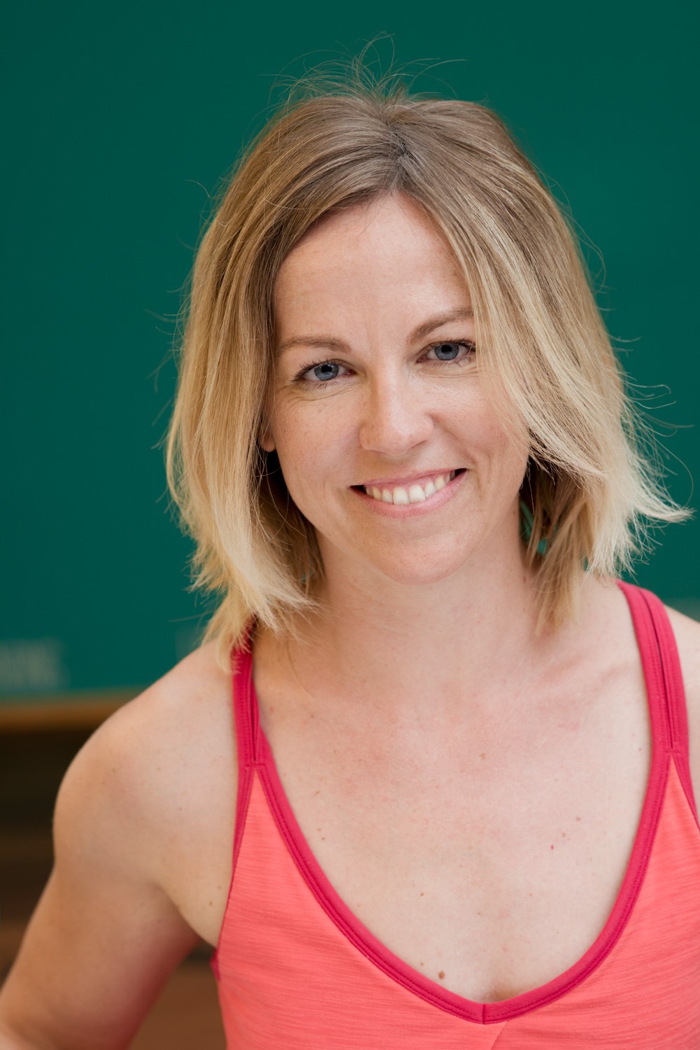 Yoga: Claudia Vogt - Claudia Nila Vogt - TheBodyMindSchool