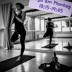 Yoga: Namaste - Anne Lorenz @Bewegungsraum