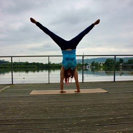 Yoga: Handstand - Ich liebe Yoga