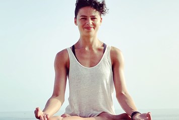 Yoga: Anna Dmitrieva