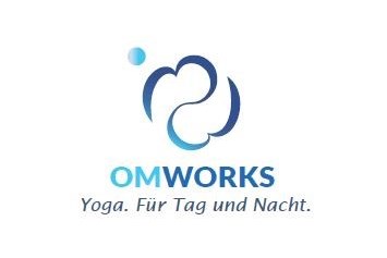 Yoga: Omworks - Yoga für Tag und Nacht, Caroline Adrian