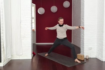 Yoga: Marita Matzk - Tanzkörpertraining