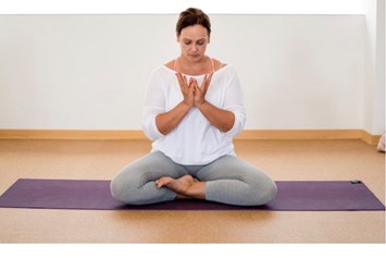 Yogalehrer Ausbildung: Sunita Ehlers, Yogalehrerin aus Hamburg  - Ausbildung Yin Yoga Grundausbildung ONLINE