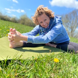 Yoga: Yoga verbindet - Doris Greil