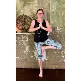 Yoga: Namaste - ich freue mich auf Dich 🙏🏼🧘‍♀️🤩 -  YuttaYoga Anusara Elements Yoga, Pränatal Yoga