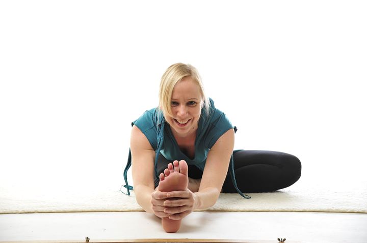 Yogakurs - Rankweil - https://scontent.xx.fbcdn.net/hphotos-ash2/t31.0-8/s720x720/10619968_757478707632300_8719910677057515281_o.jpg - Körperkunst