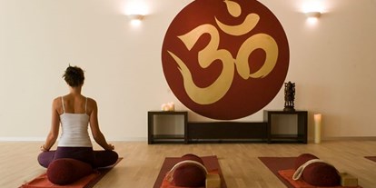 Yoga course - Schönberg im Stubaital - https://scontent.xx.fbcdn.net/hphotos-xpf1/t31.0-8/s720x720/12828439_10156639892395057_4640912131714135390_o.jpg - yogamood - ich lebe... mich