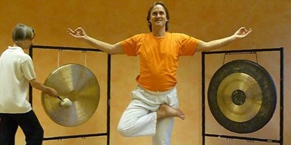 Yoga course - Mosel - https://scontent.xx.fbcdn.net/hphotos-xap1/v/t1.0-9/s720x720/247300_237666156360364_1331122520_n.jpg?oh=62bce1e2414264f2ea326065d3e61b18&oe=574E90D2 - Yoga Vidya Koblenz