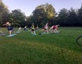 Yoga: Yoga im Park an der Ilm, Weimar, yoga auf Deutsch und Englisch - YOGA auf ENGLISCH UND DEUTSCH IN WEIMAR; EINZELSTUNDEN YOGA , YOGA IM UNTERNEHMEN , YOGA AM MITTAG; YOGA IN DER SCHULE; YOGA IM PARK AN DER ILM ; 