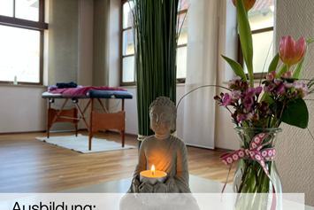 Yoga: Ayurveda Ausbildung
Grundausbildung für ayurvedische Medizin und Lebensführung - YOGA freiraum