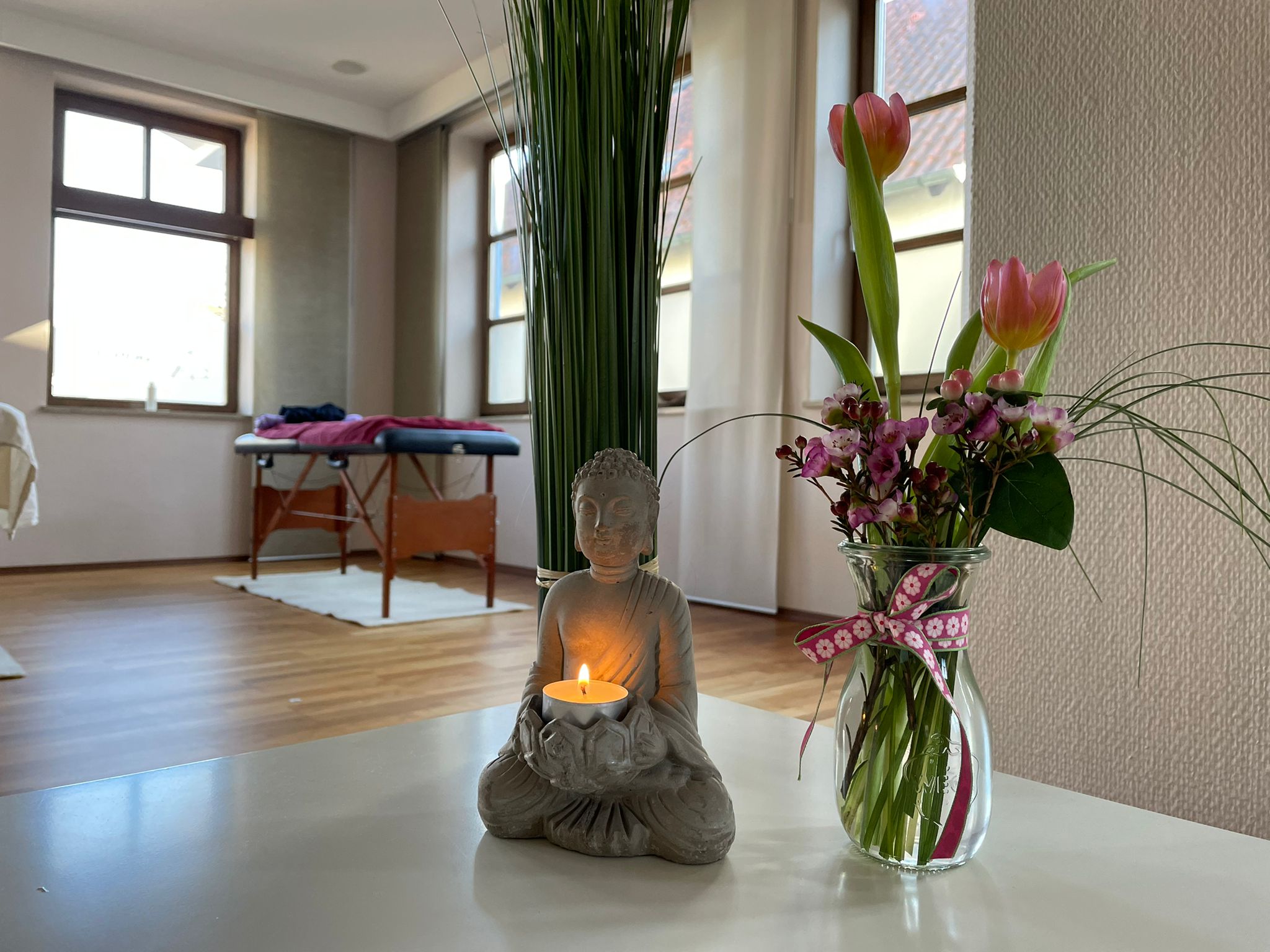 Yoga: Ayurvedische Abhyanga Massagen - YOGA freiraum