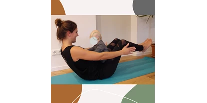 Yoga course - vorhandenes Yogazubehör: Yogamatten - Stuttgart Bad Cannstatt - Yoga mit Baby  - Yoga zur Rückbildung mit Baby - kugelrund umsorgt