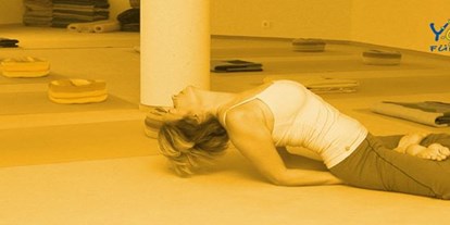 Yoga course - Plauen - https://scontent.xx.fbcdn.net/hphotos-xfp1/t31.0-8/s720x720/291608_534304829913542_1225581112_o.jpg - Yoga für alle | Susanne Schiller