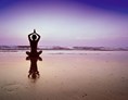 Yoga: https://scontent.xx.fbcdn.net/hphotos-xal1/t31.0-0/p480x480/1490899_478185422290977_147121618_o.jpg - Der Yogaraum